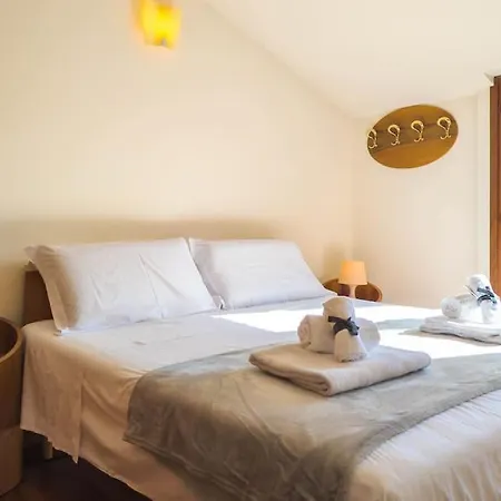 Heart - Patio Parking Ac Wif *